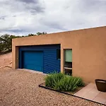 Butterfly House Two-Bedroom Holiday Home