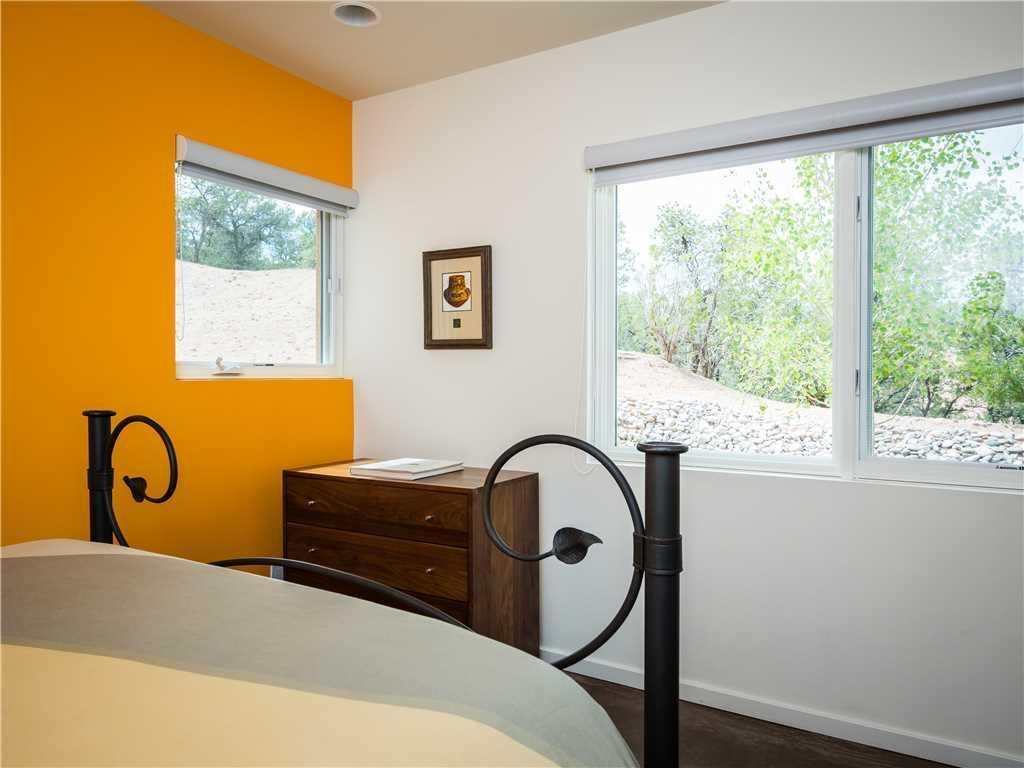 Butterfly House Two-bedroom Holiday home